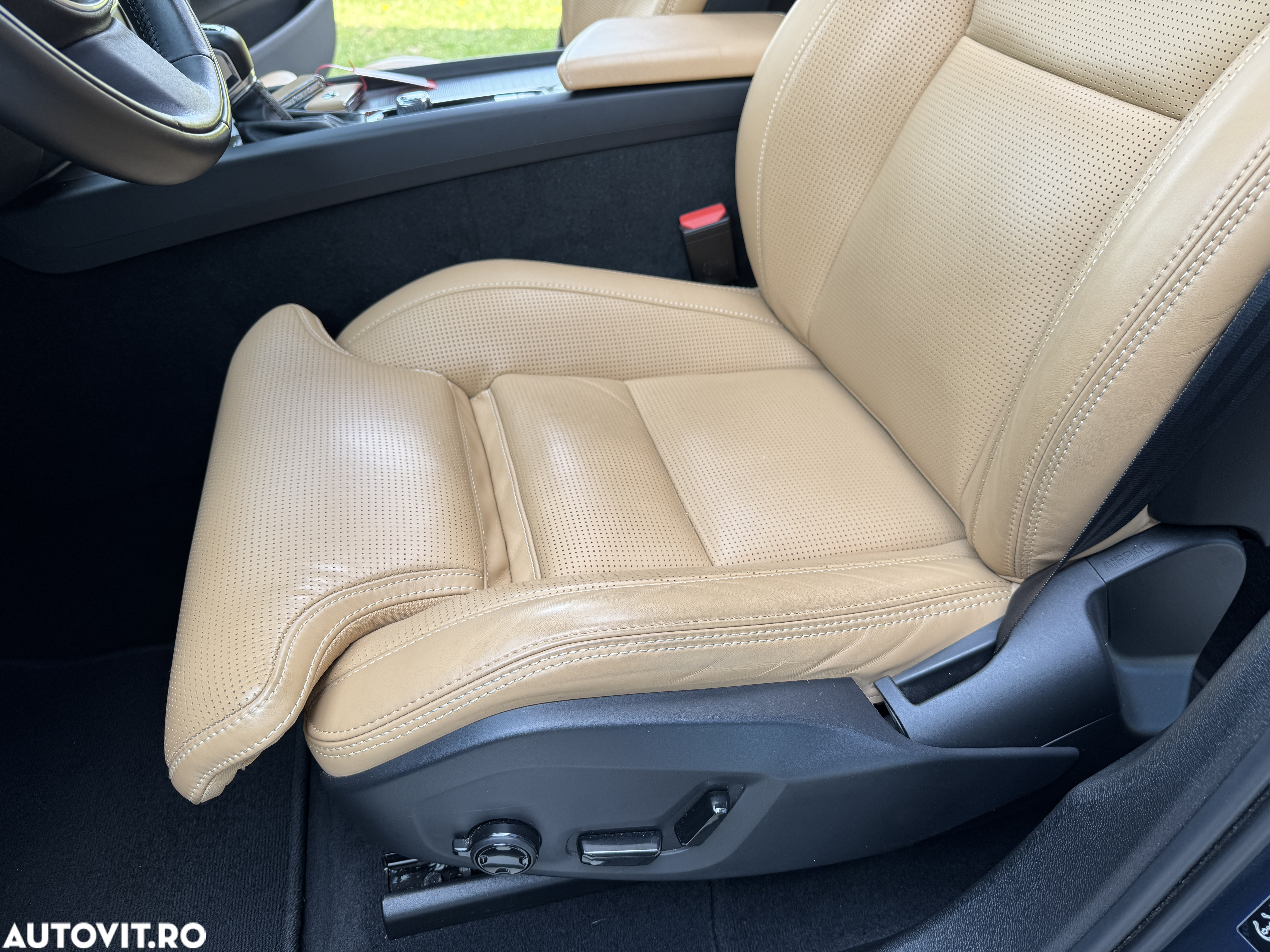 Volvo XC 60 B4 D AWD Geartronic Inscription - 16