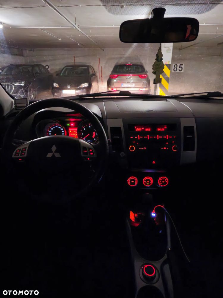 Mitsubishi Outlander 2.0 DID Invite - 19