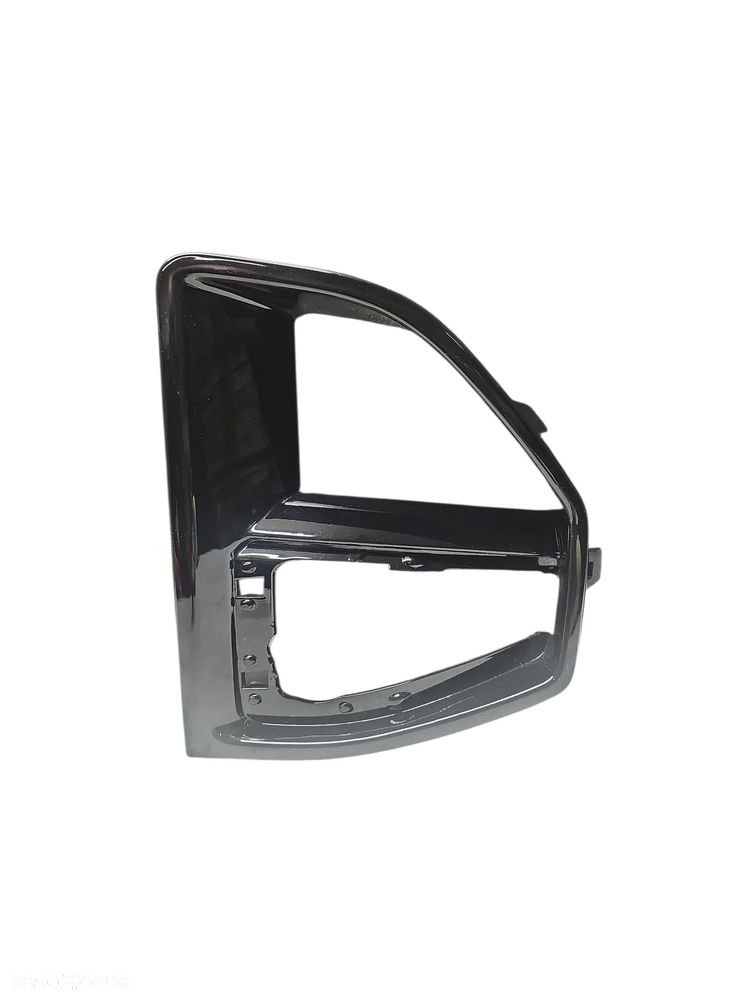 51118074270 BMW X5 G05 M-Pakiet KRATKA ZDERZAKA PRAWA ATRAPA - 1