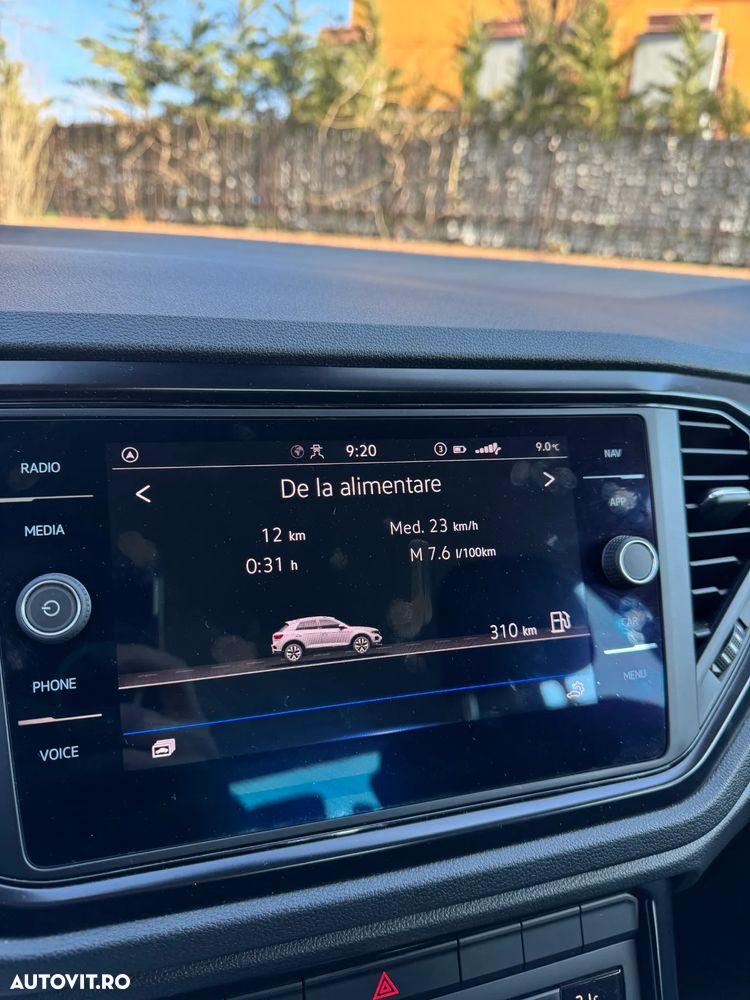 Volkswagen T-Roc - 16