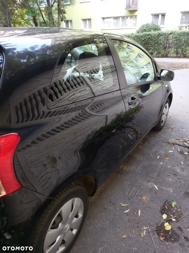 Toyota Yaris 1.0 Terra - 7