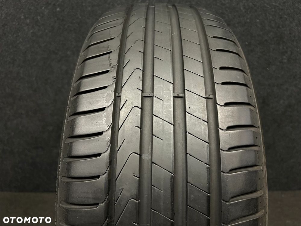 Pirelli Cinturato P7 SealInSide 215/55/17 94V 1szt. - 2