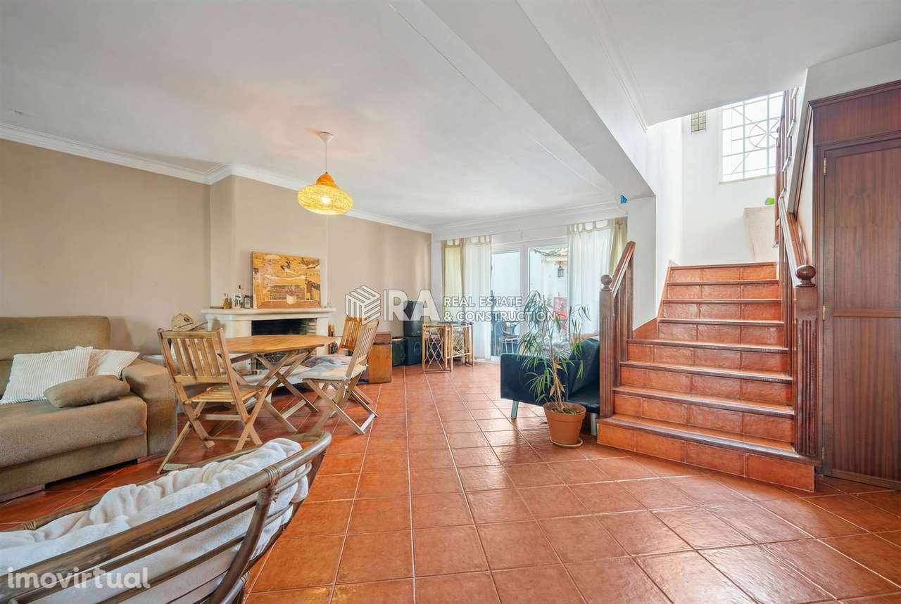 Moradia em Banda T4 Venda em Sesimbra (Castelo),Sesimbra - Grande imagem: 4/26