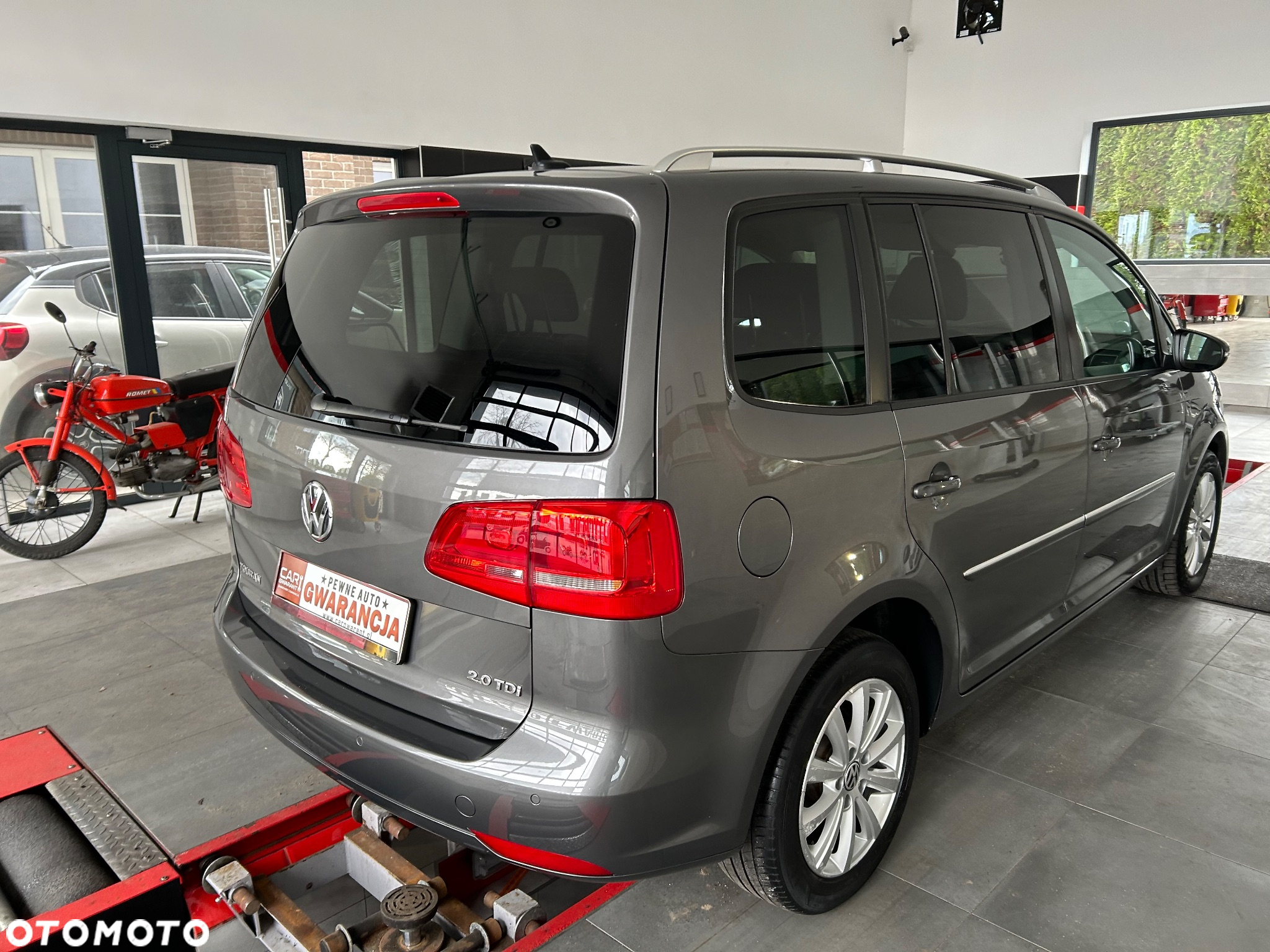 Volkswagen Touran 2.0 TDI BMT Comfortline Plus DSG - 7