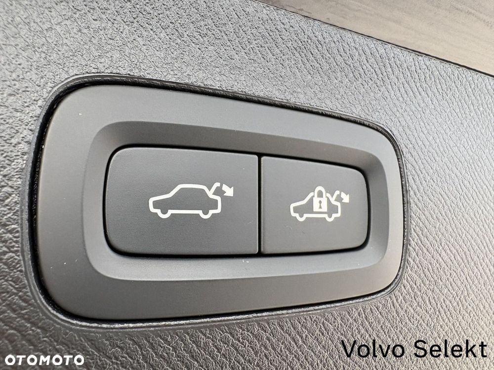 Volvo XC 90 - 27