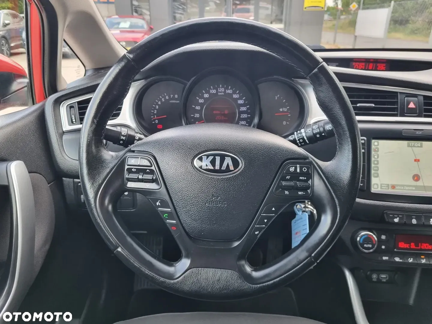 Kia Ceed 1.4 L - 16