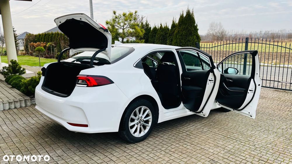 Toyota Corolla 1.6 Comfort - 11