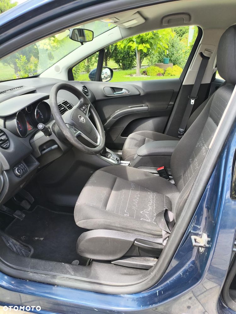 Opel Meriva - 9