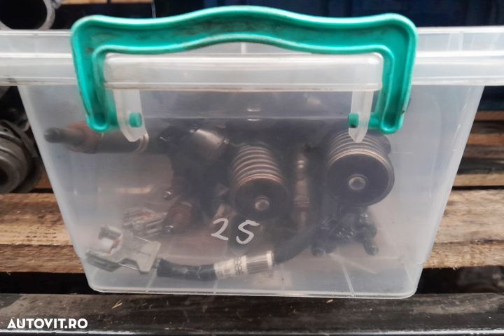 Injector motorina 038130073BN 038130073BN Volkswagen VW Passat B6 [20 - 4