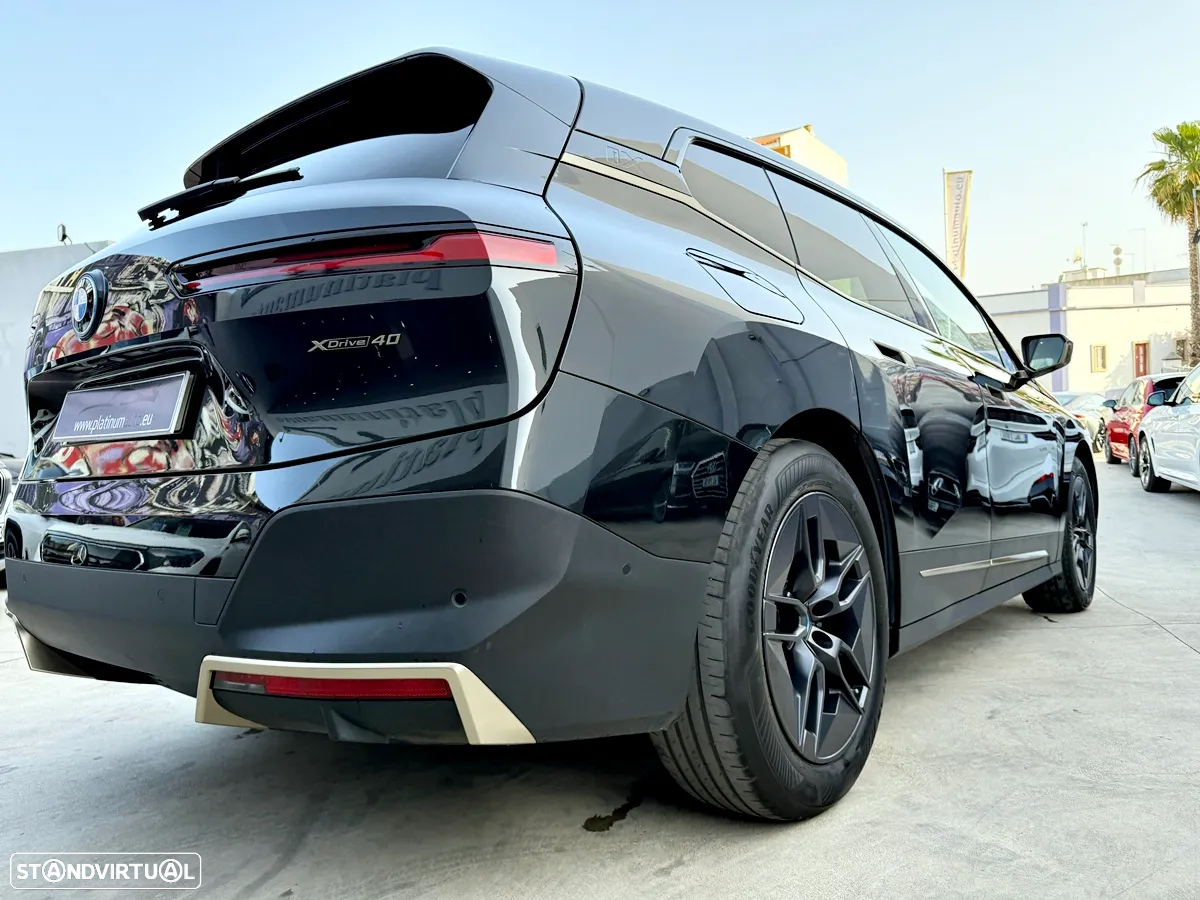 BMW iX xDrive 40 - 45