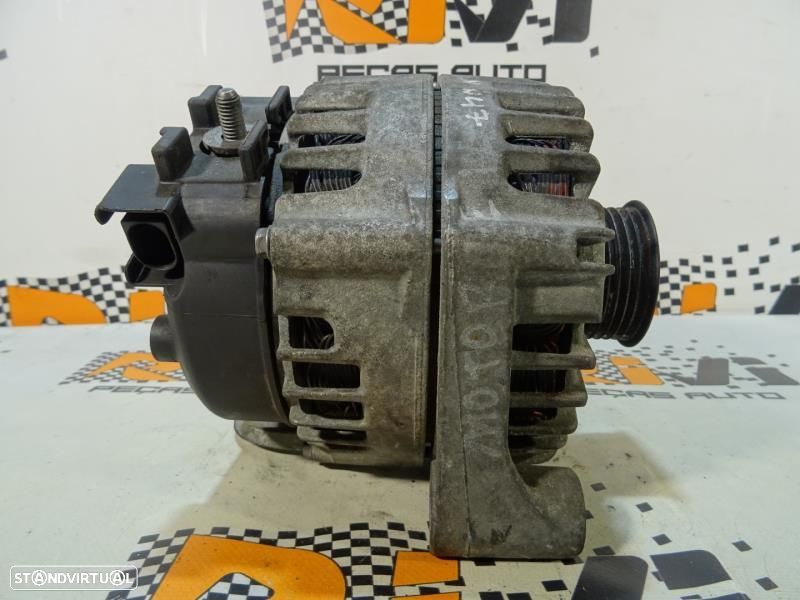 Alternador Bmw 1 (E87)  7802261 / Fg18s019 / 2543461C / 12317802261 - 5