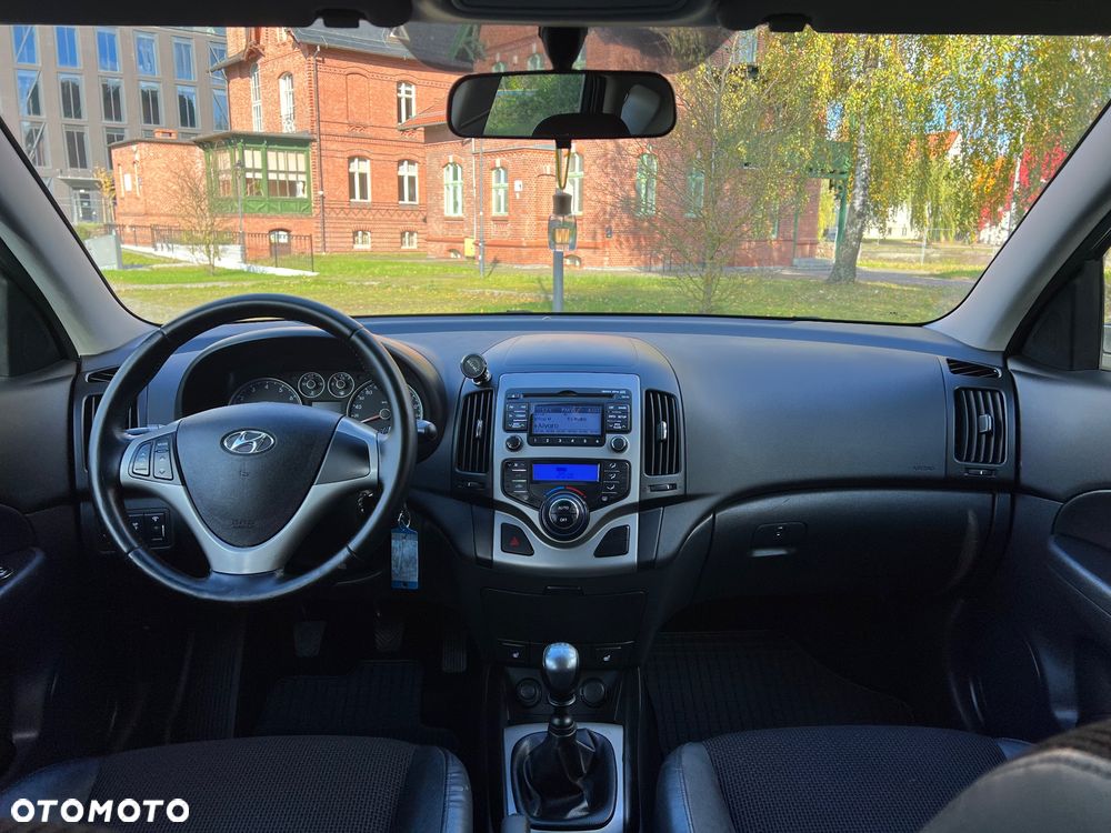 Hyundai i30 1.4 Edition Plus - 21