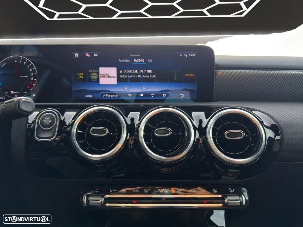 Mercedes-Benz A 250 e 8G-DCT Progressive Advanced - 13