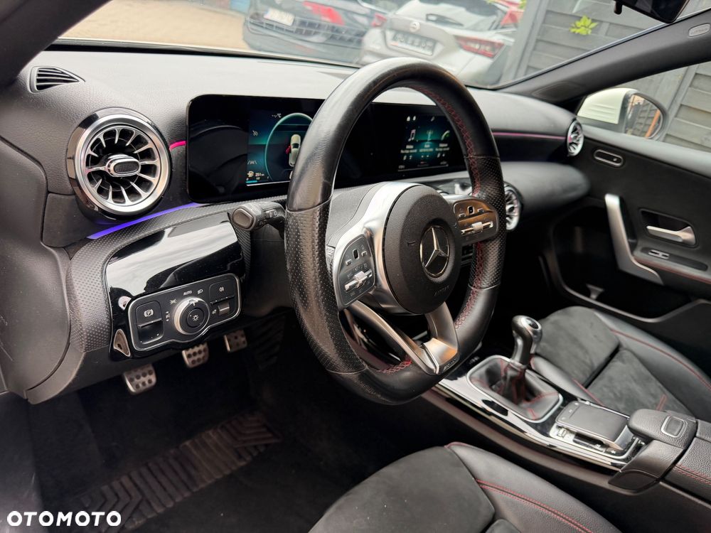 Mercedes-Benz Klasa A 180 AMG Line - 12