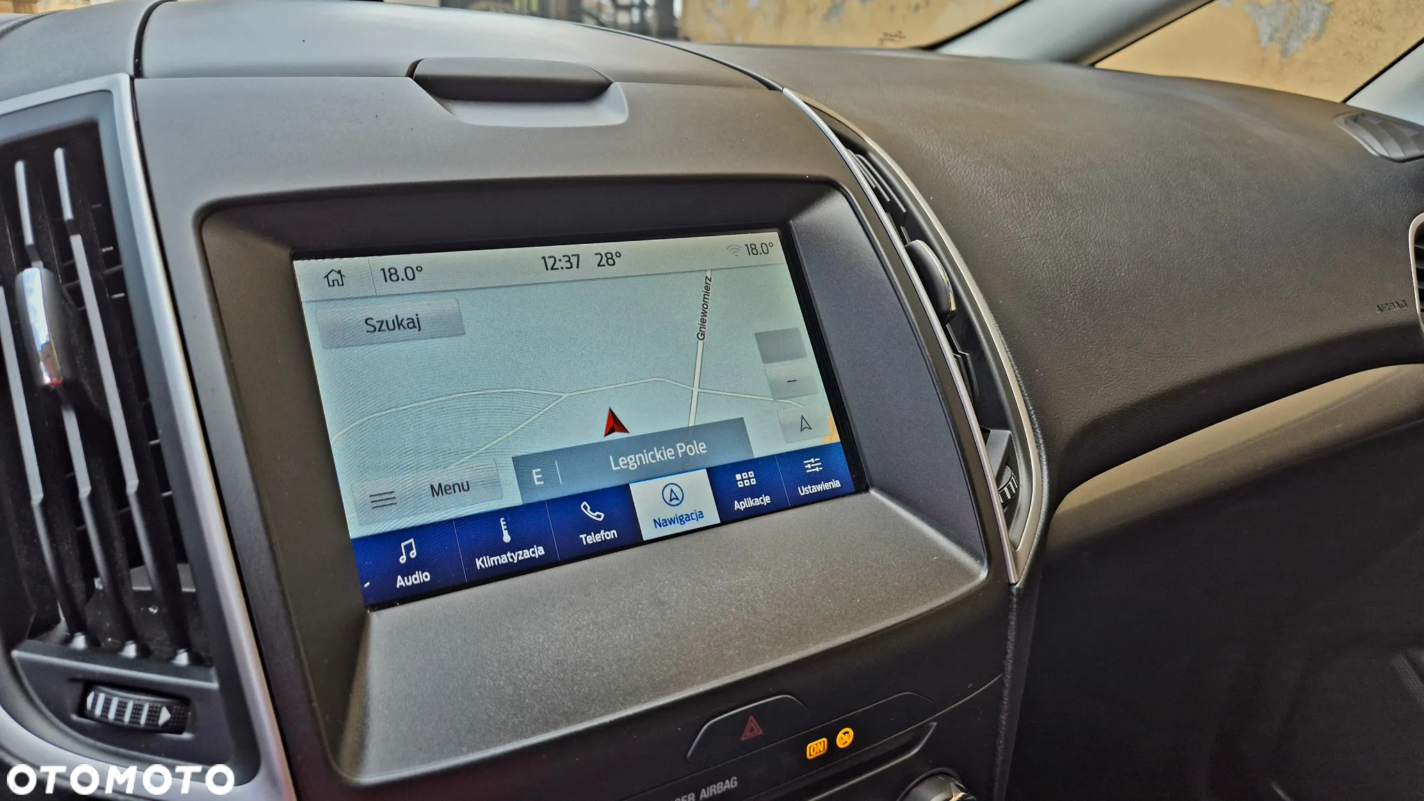 Ford S-Max 2.0 EcoBlue Titanium - 24