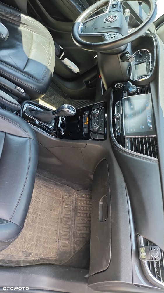 Buick Encore - 12