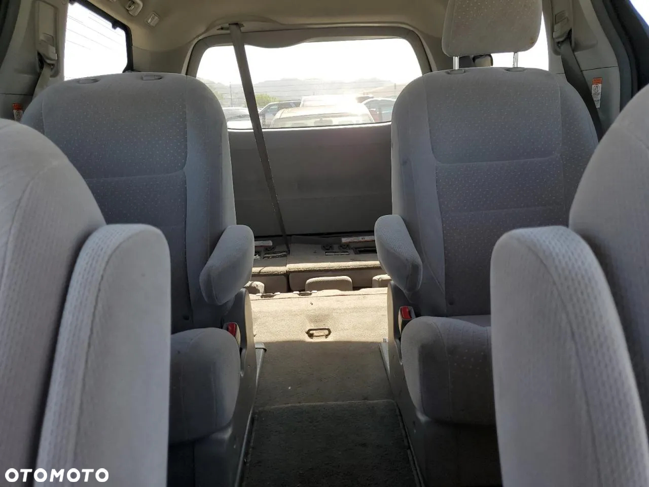 Toyota Sienna 3.5 V6 LE AWD - 13