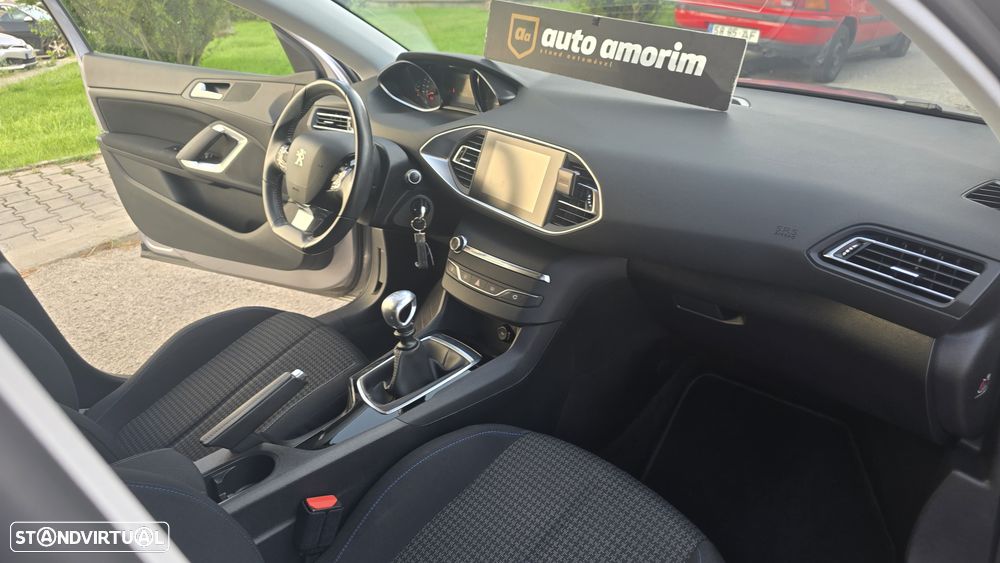 Peugeot 308 1.5 BlueHDi Style - 16