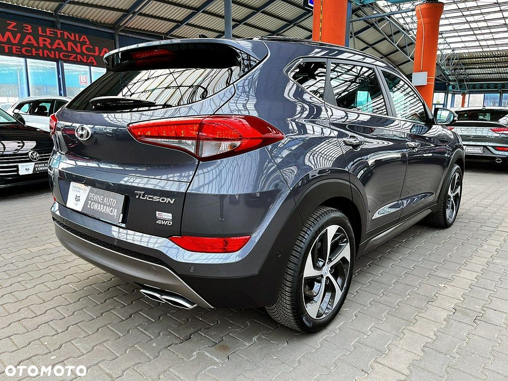 Hyundai Tucson - 11