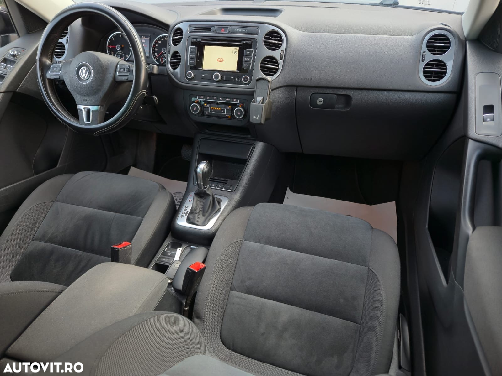 Volkswagen Tiguan 2.0 TDI 4Motion DSG Sport & Style - 7