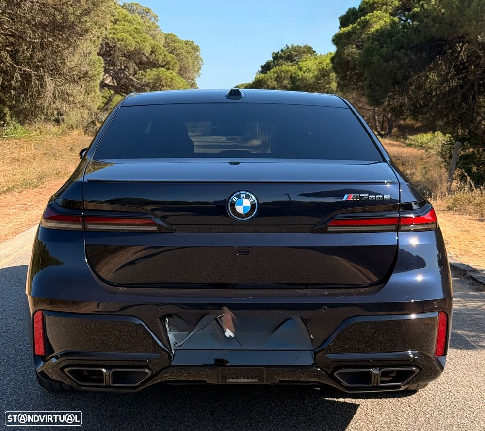 BMW 760 M760e xDrive - 8