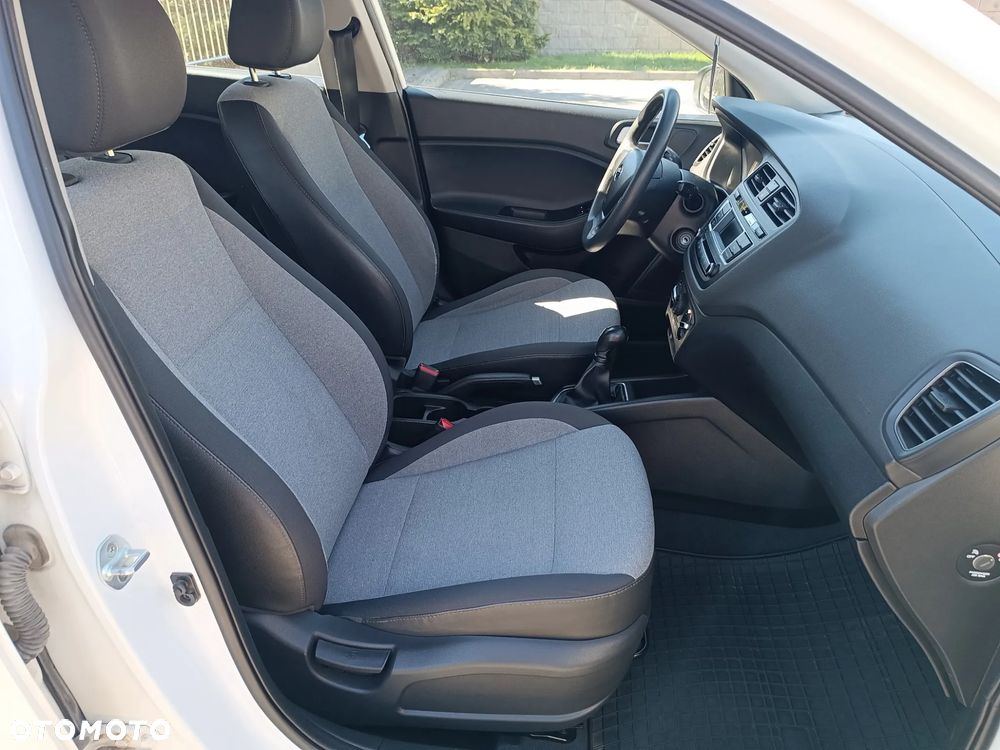 Hyundai i20 1.2 Classic Plus - 5