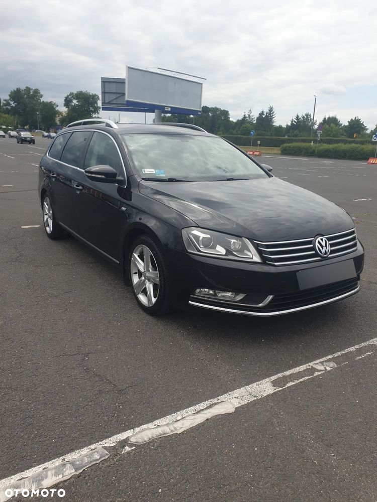 Volkswagen Passat Variant 2.0 TDI 4Motion DSG BlueMotion Tech R-Line - 2