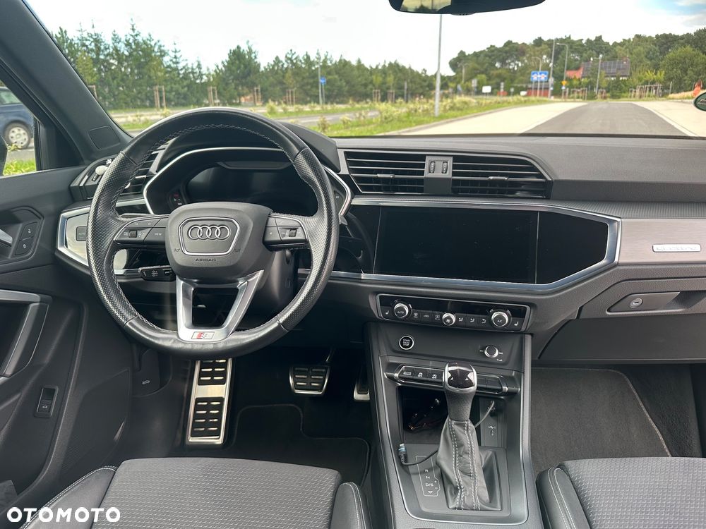 Audi Q3 40 TDI Quattro S Line S tronic - 12