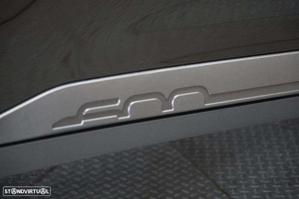 Fiat 600e 54 kWh (RED) - 40