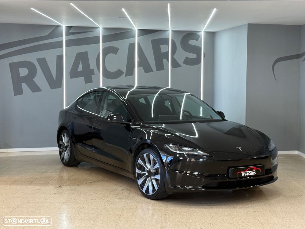 Tesla Model 3 Tração Traseira - 4