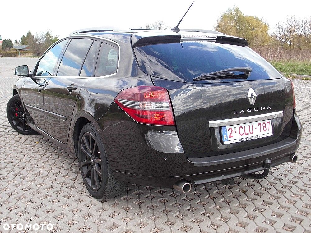 Renault Laguna dCi 180 FAP GT - 15