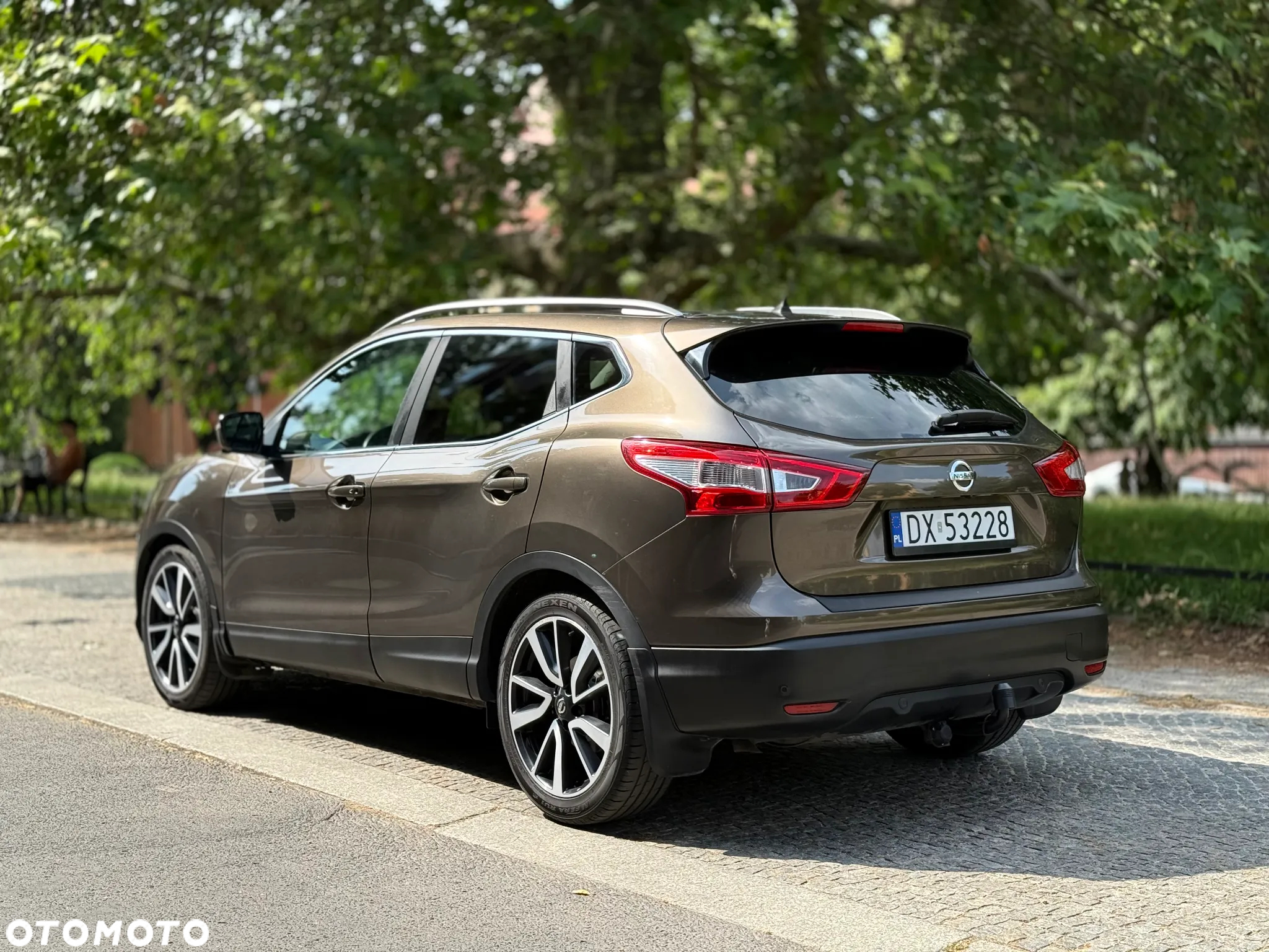 Nissan Qashqai 1.6 dCi Xtronic TEKNA - 2