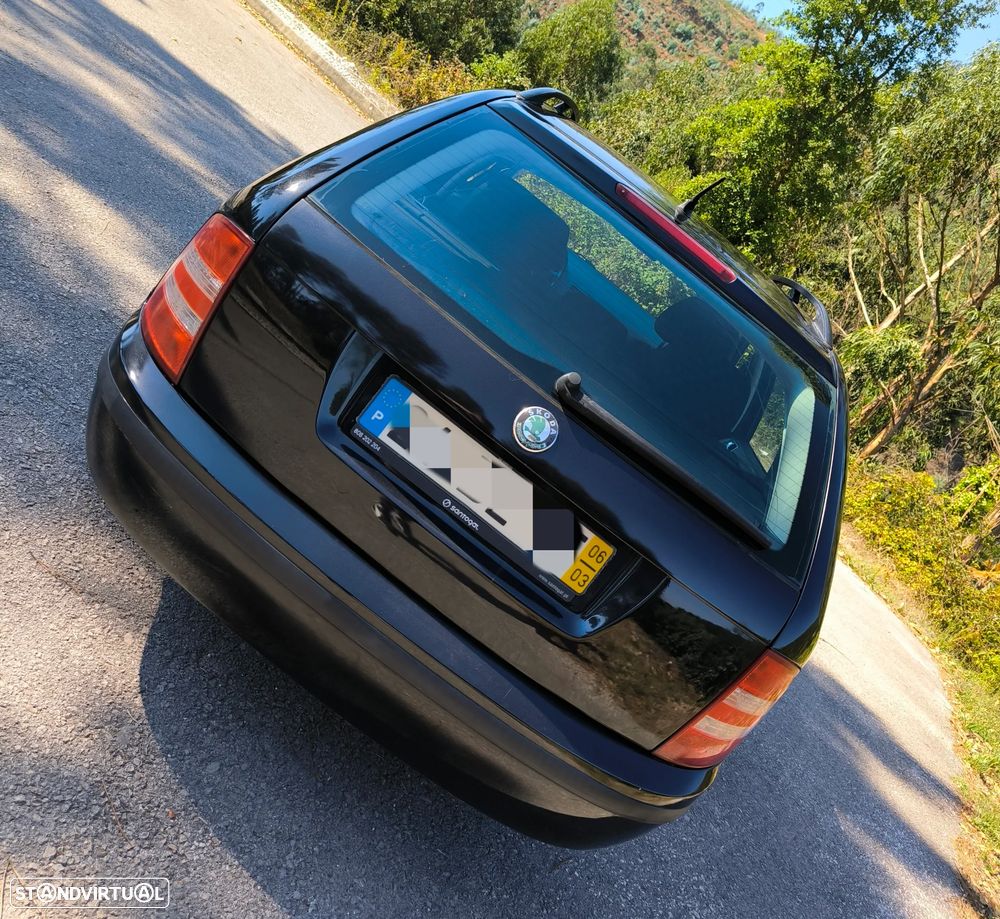 Skoda Fabia Break 1.4 Elegance - 5