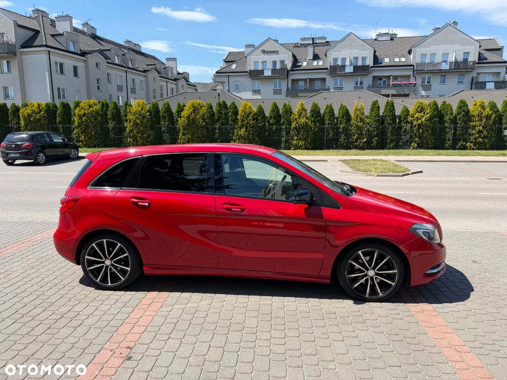 Mercedes-Benz Klasa B 180 (CDI) d 7G-DCT AMG Line - 4