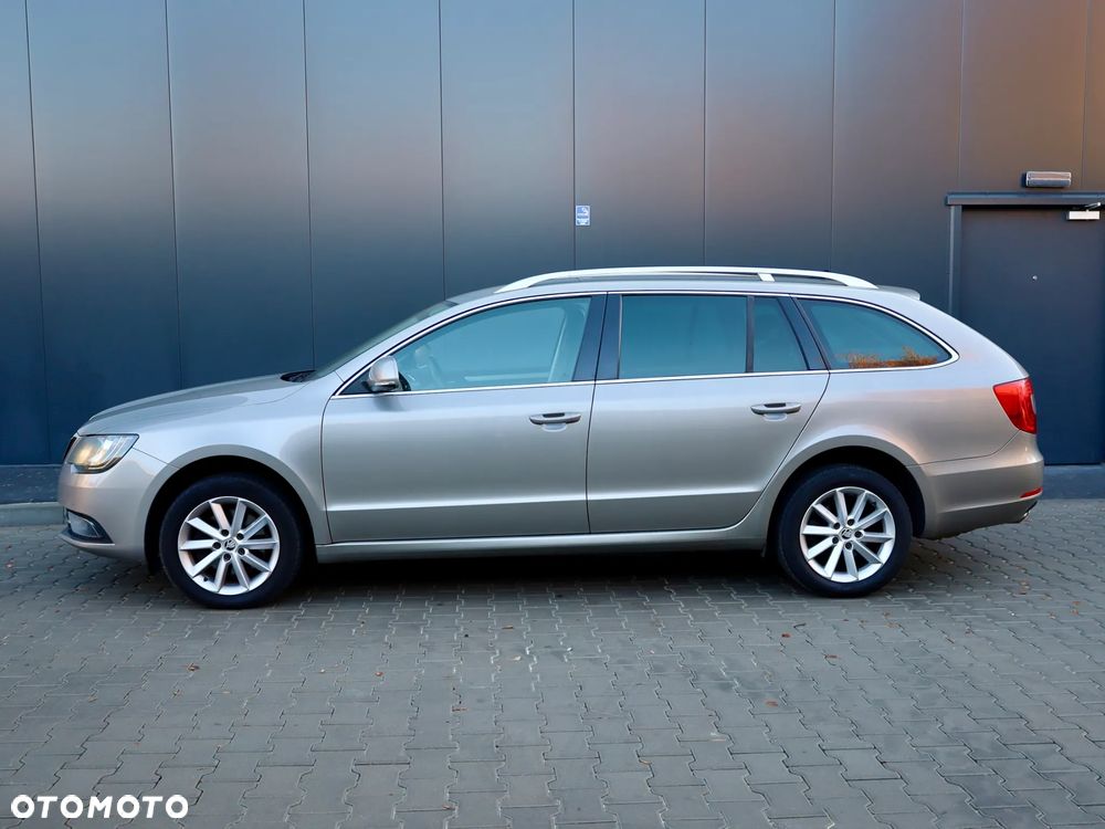 Skoda Superb 2.0 TDI 4x4 Ambition DSG - 5