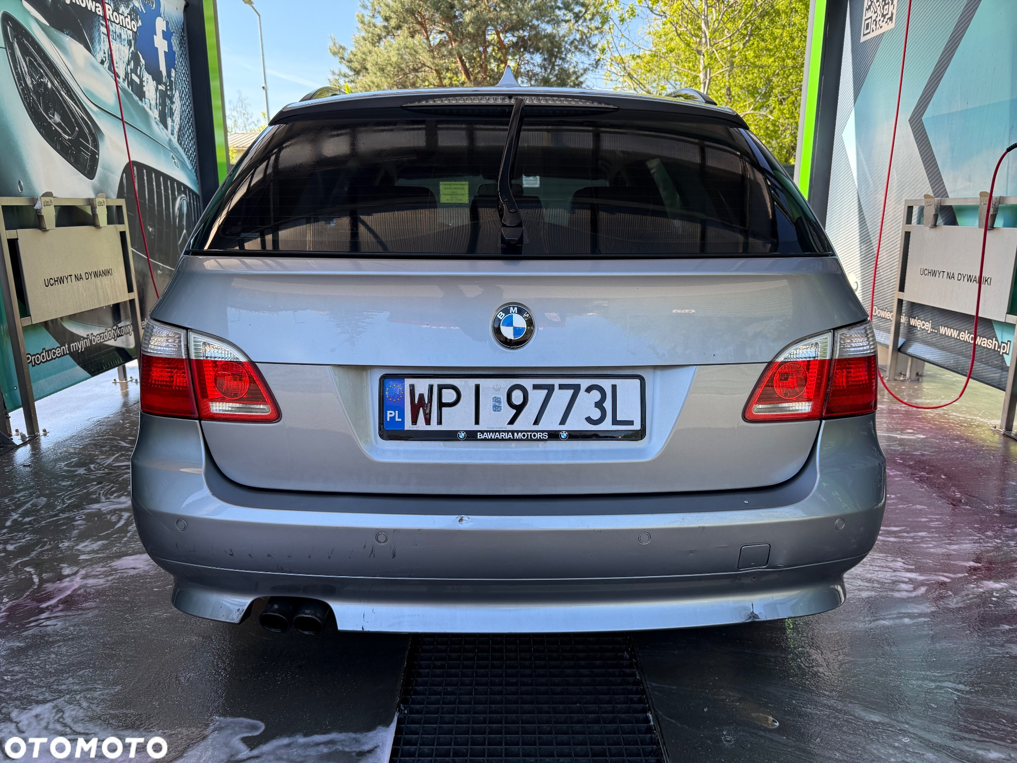 BMW Seria 5 523i Touring - 6