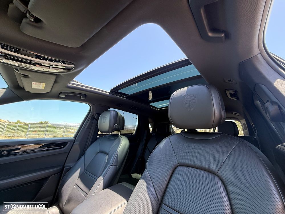 Porsche Cayenne E-Hybrid - 38