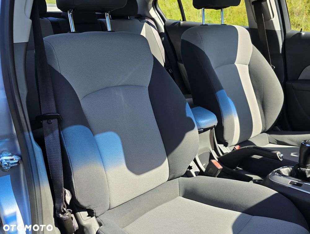 Chevrolet Cruze 2.0 VDCi LS - 24