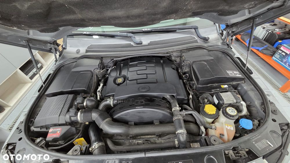 Land Rover Discovery SD V6 HSE - 21