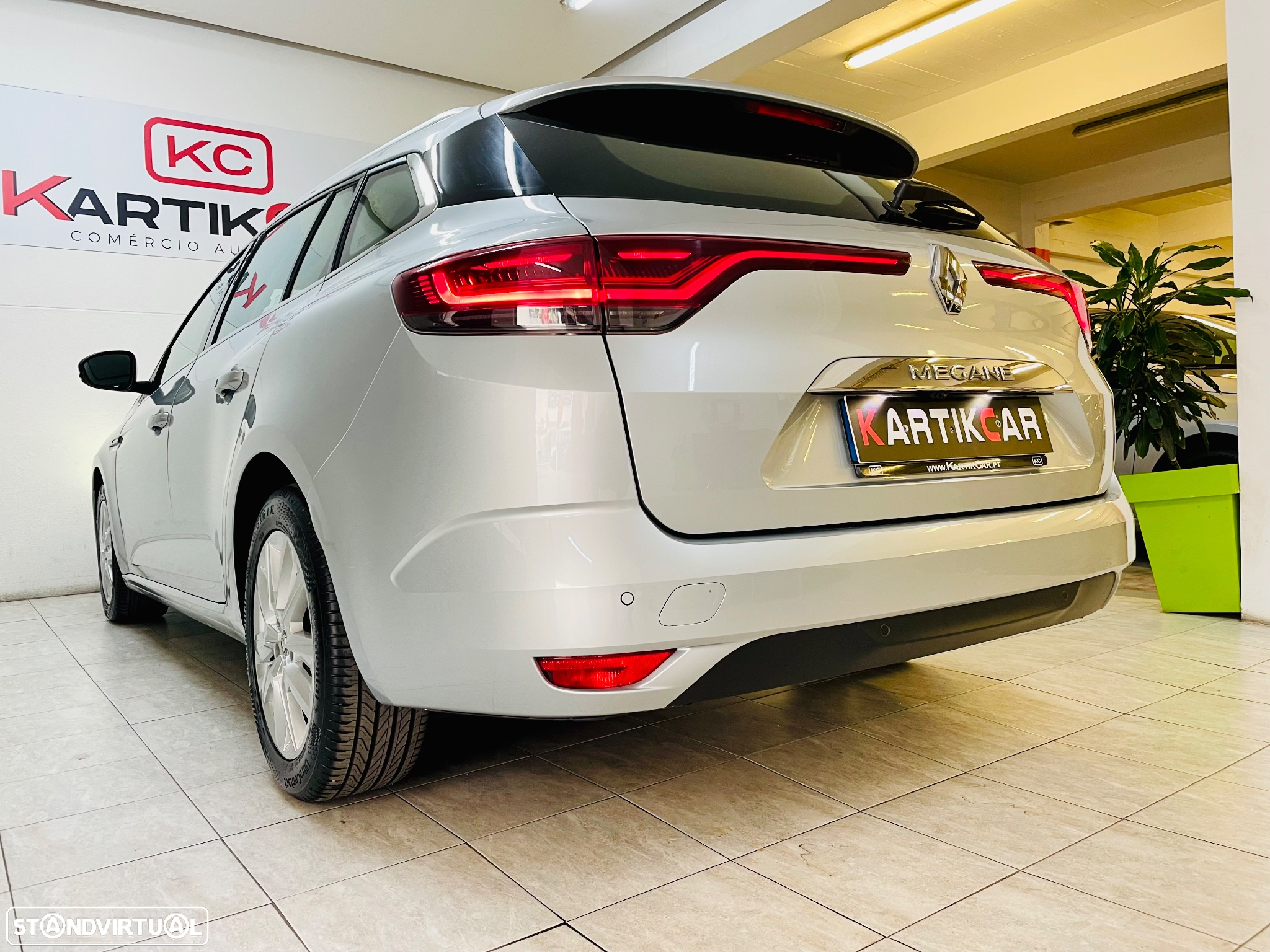 Renault Mégane Sport Tourer BLUE dCi 115 INTENS - 11