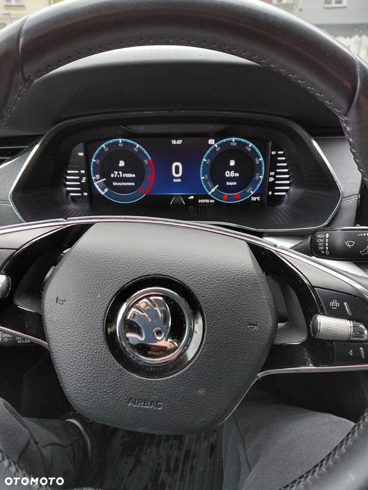 Skoda Octavia 1.5 TSI ACT Style - 36