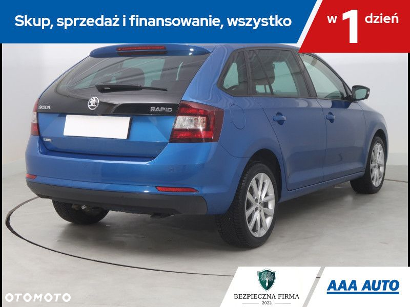 Skoda RAPID - 6