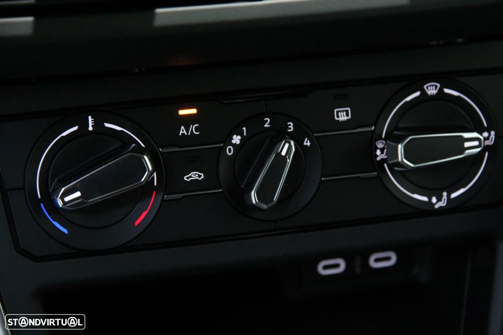 VW Taigo 1.0 TSI Urban - 12