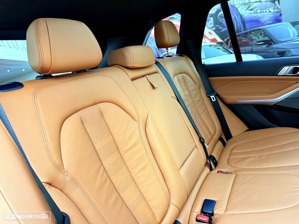 BMW X5 xDrive30d - 37