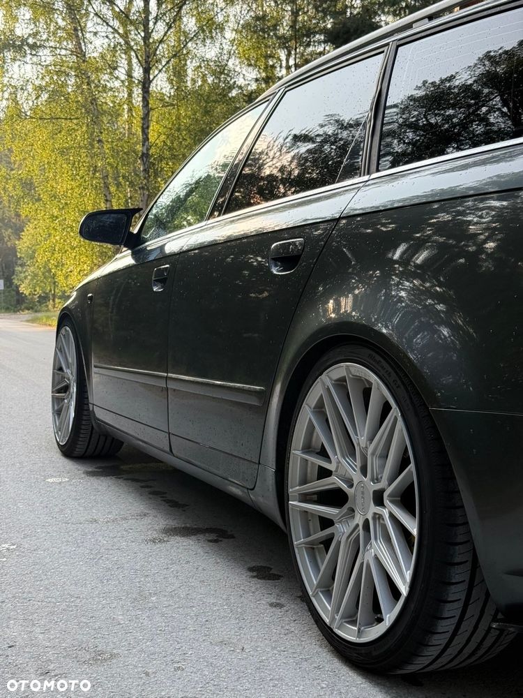 Audi A4 Avant 2.0 TDI - 11