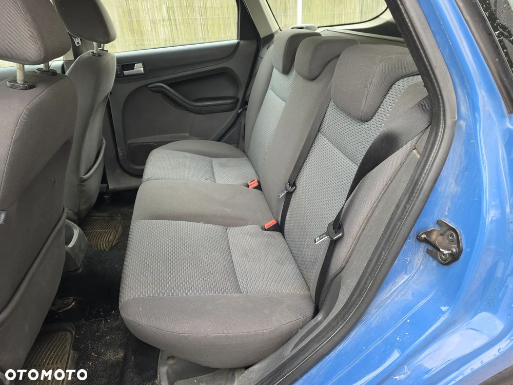 Ford Focus - 7
