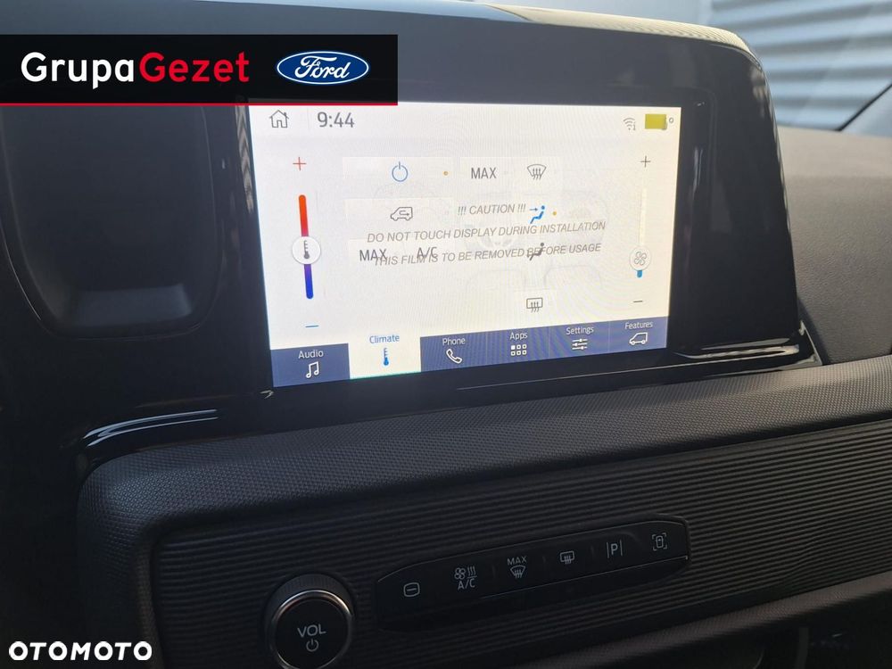 Ford Transit Courier - 9