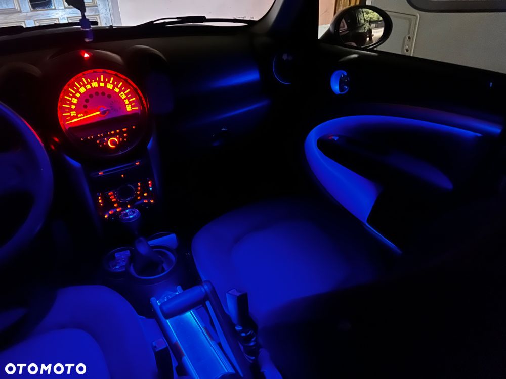 MINI Countryman One D - 6