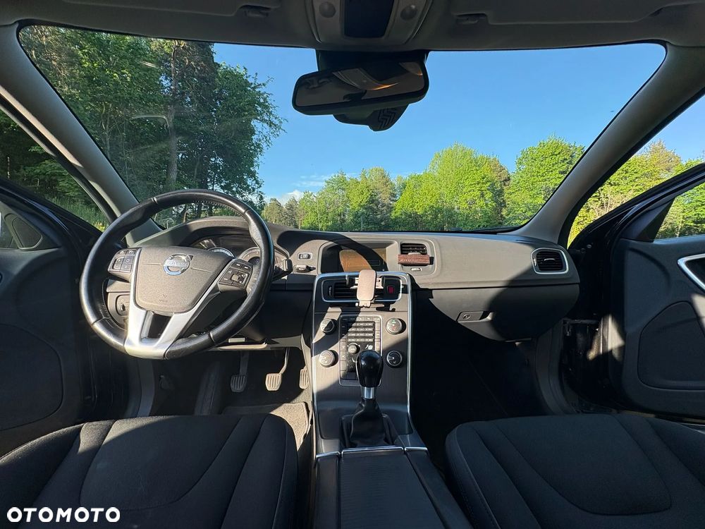 Volvo S60 DRIVe - 15