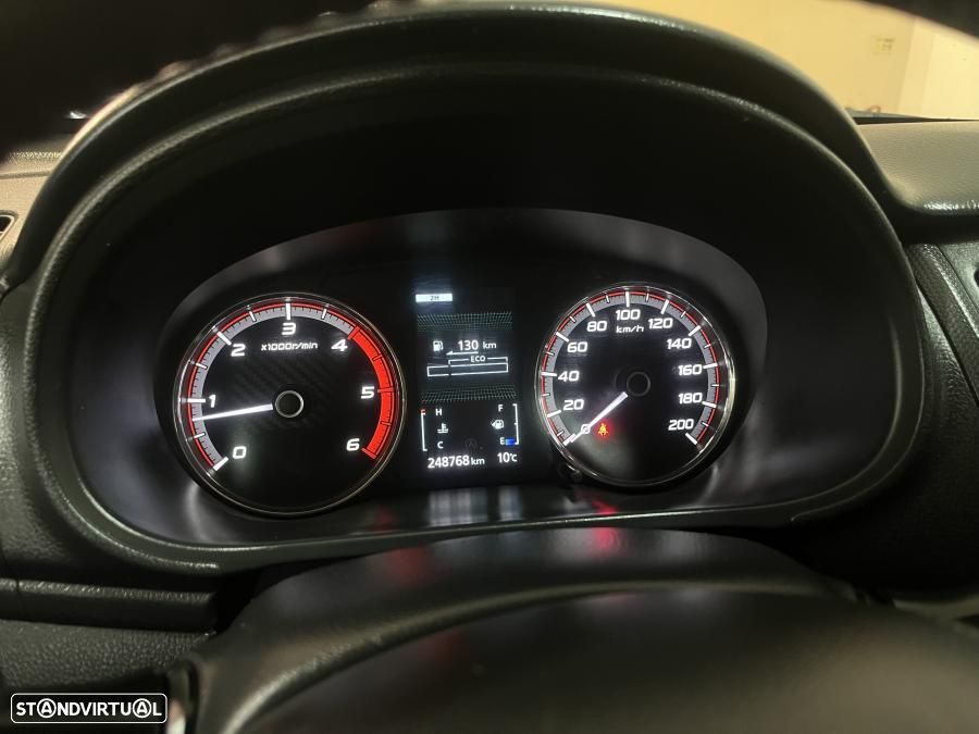Mitsubishi L200 2.3 DI-D 4WD Cabine Dupla - IVA Dedutível - 13